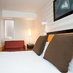 Hilton Отель 4*