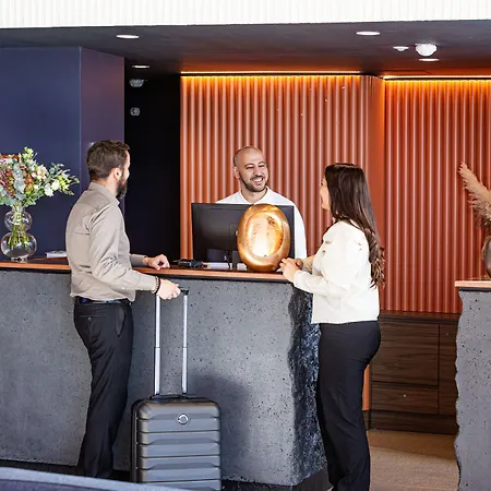 Hilton 4*